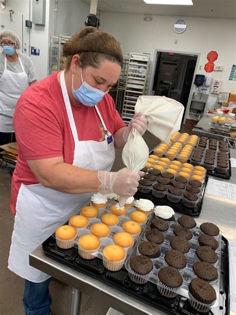 sam's club hours columbus|sam's club columbus indiana bakery.